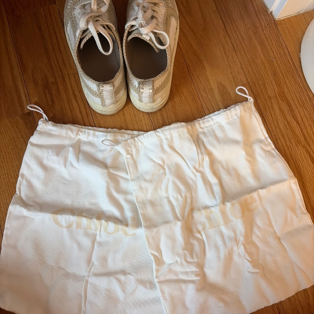 Chloe Lauren Sneakers - Picture 3 of 3